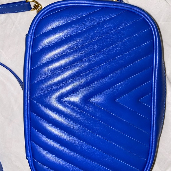 LOUIS VUITTON NEW WAVE CHAIN BAG ROYAL BLUE - Picture 4 of 8